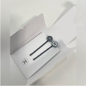 Chanel beauty gift hair clips